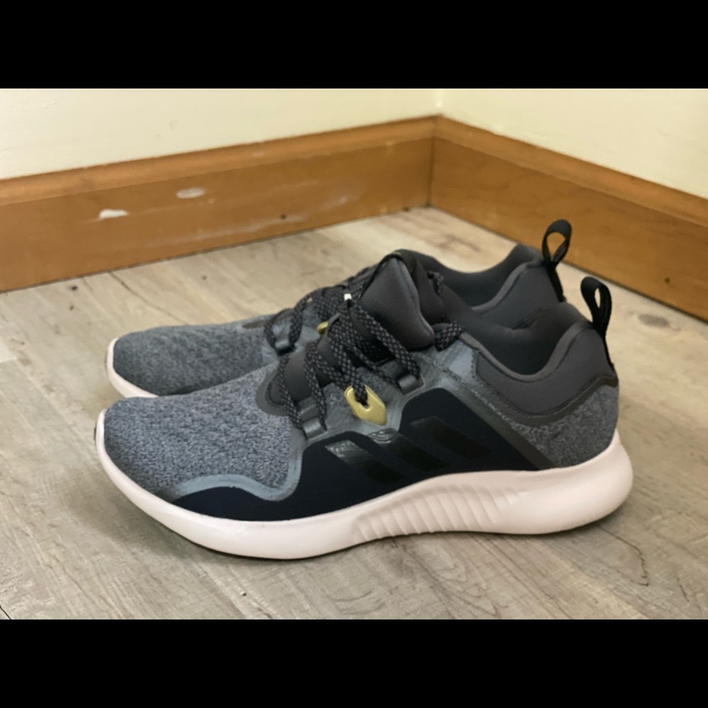 Adidas Bounce Brand New!